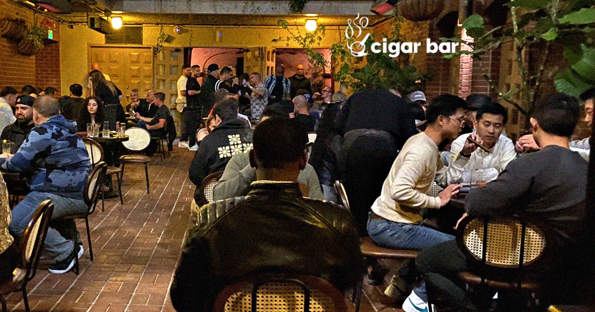 Cigar Bar